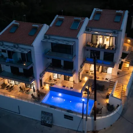 Kalipso & Nafsika Maisonettes Grey Diamond Prázdninový dům