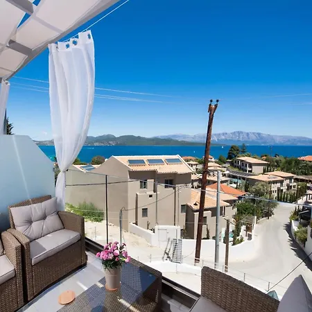 Kalipso & Nafsika Maisonettes Grey Diamond Holiday home Nikiana